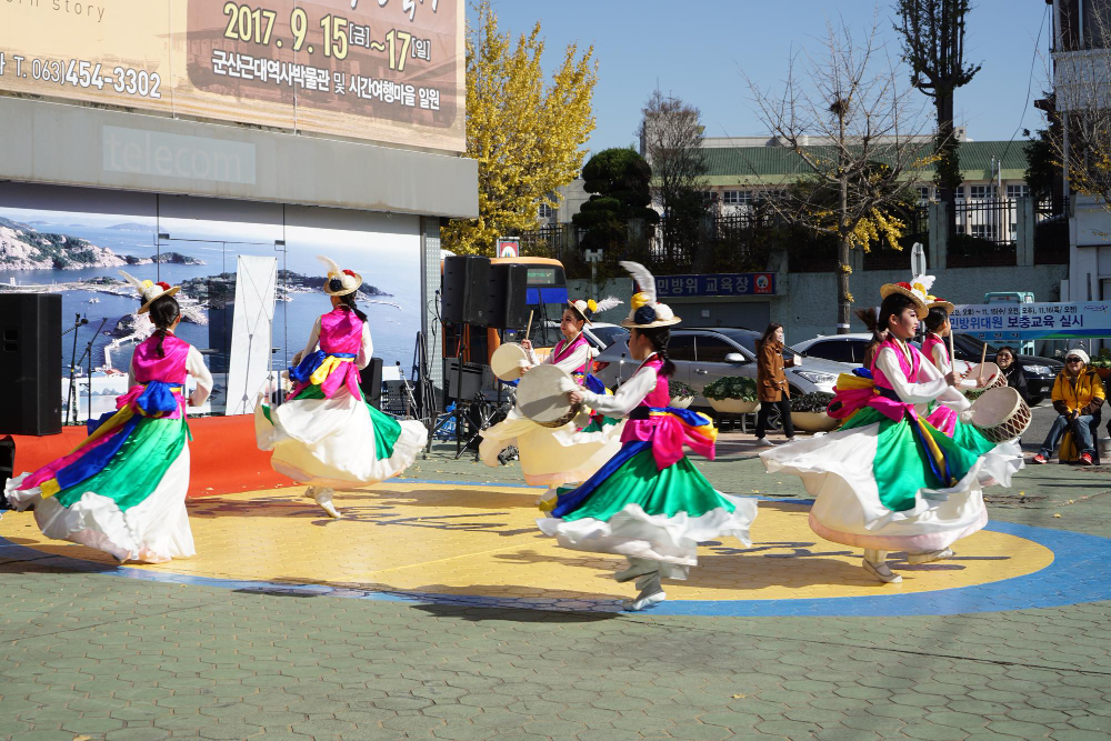 Folk Music Performance
